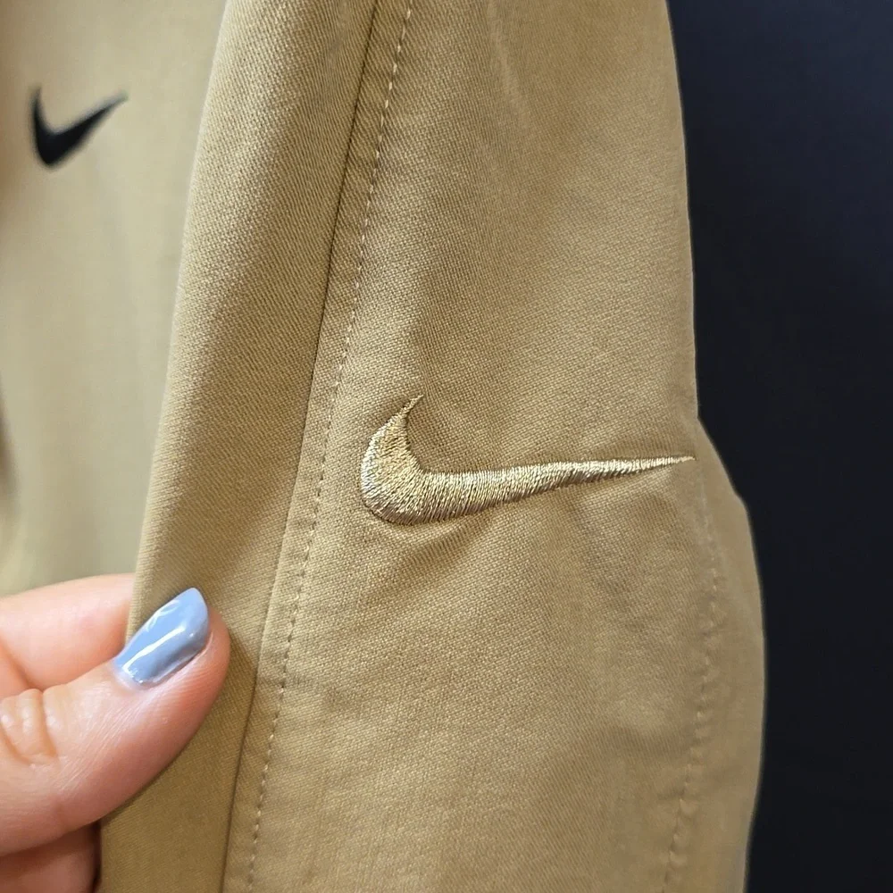 NIKE | Men's Standard Fit Breathable | Bomber Style Jacket | Size Medium​